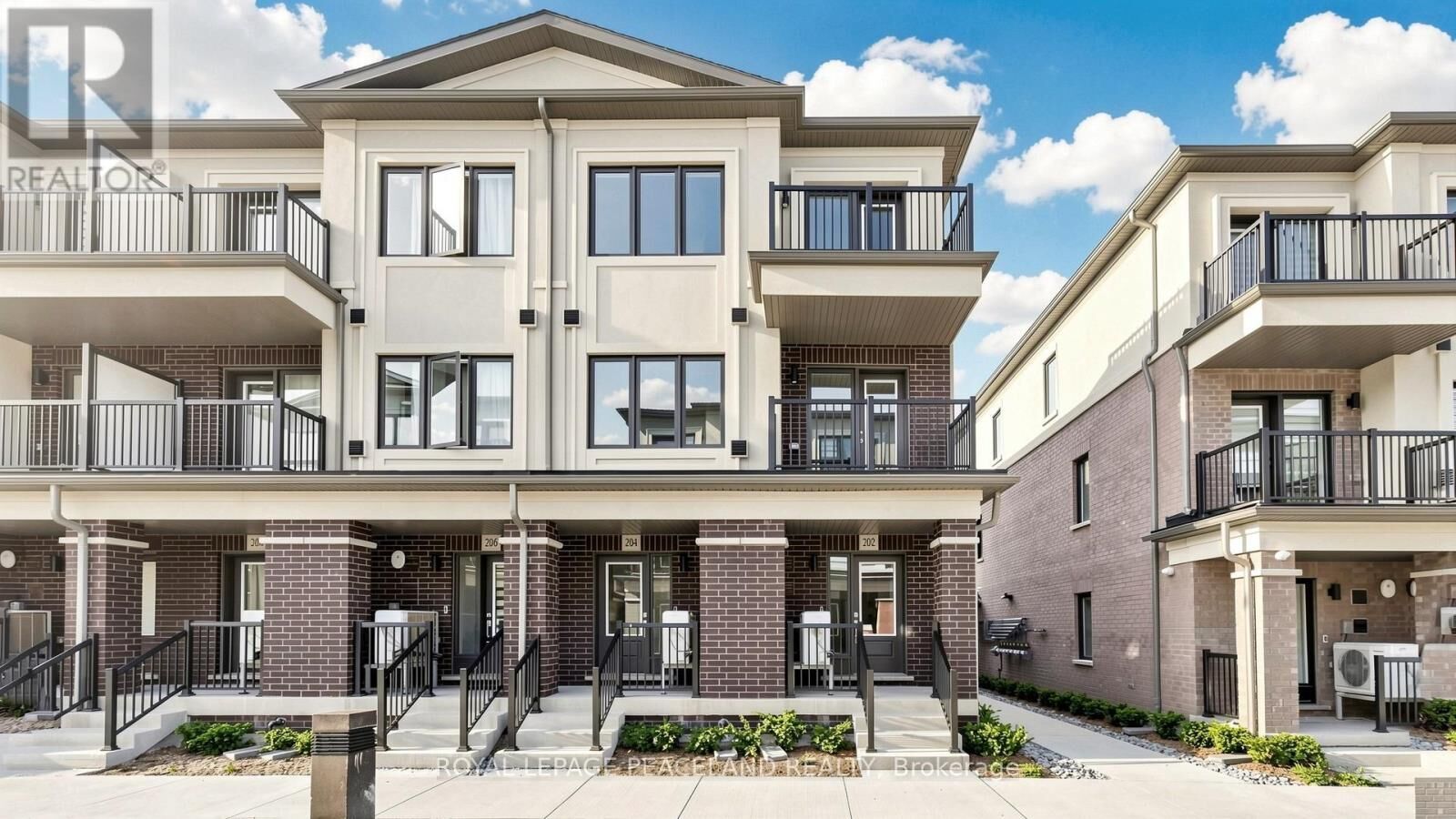 Property Photo: 206 Matawin Lane ON L4B 0H7