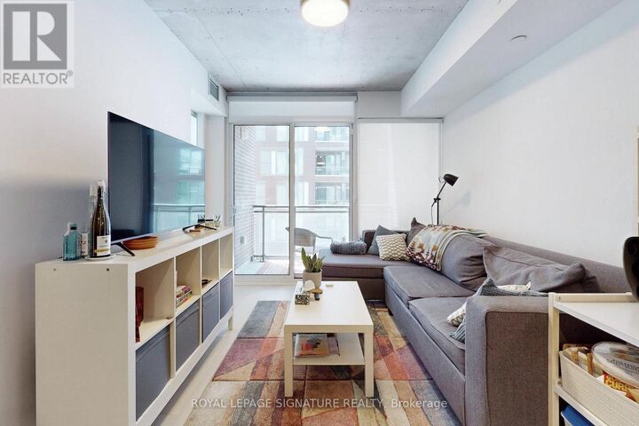 Property Photo:  45 Baseball Place 303  ON M4M 0H1 