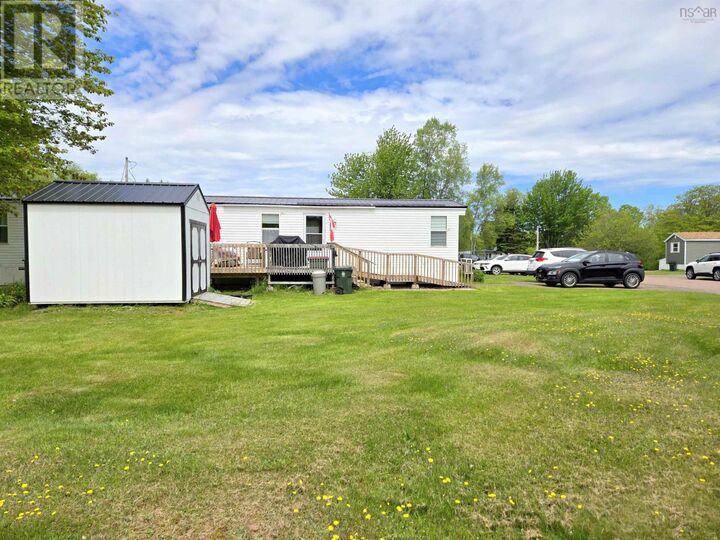 Property Photo: 5 Birch Court NS B4H 4K3