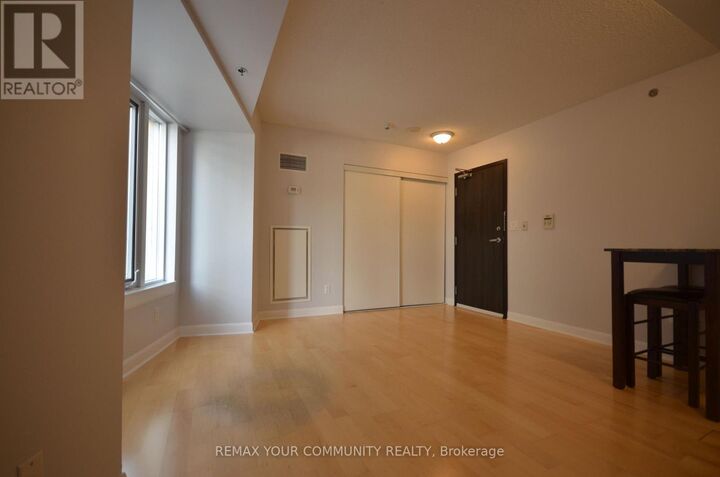 Property Photo:  210 Victoria Street 707  ON M5B 1V8 