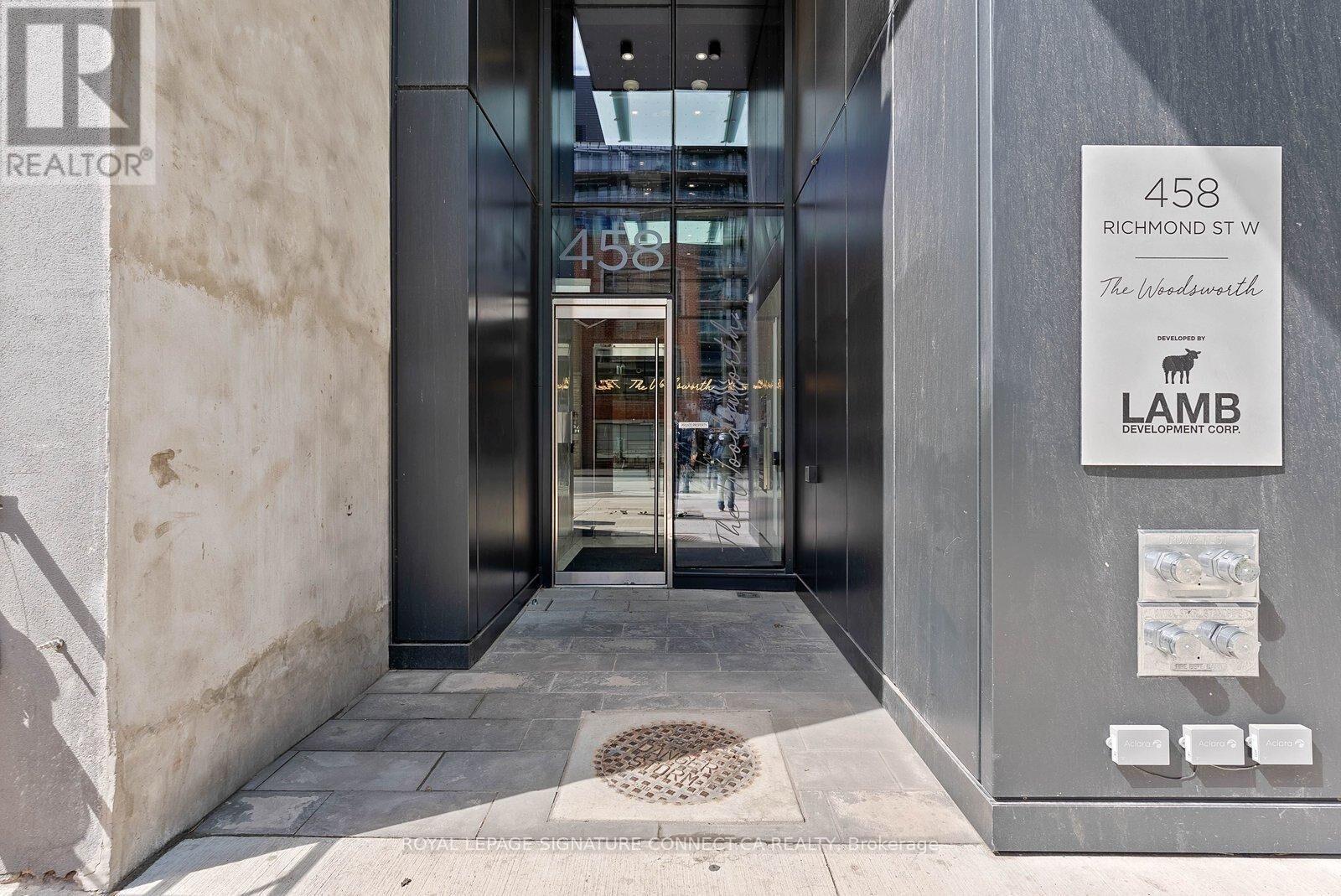 Property Photo:  458 Richmond Street West 308  ON M5V 0S9 