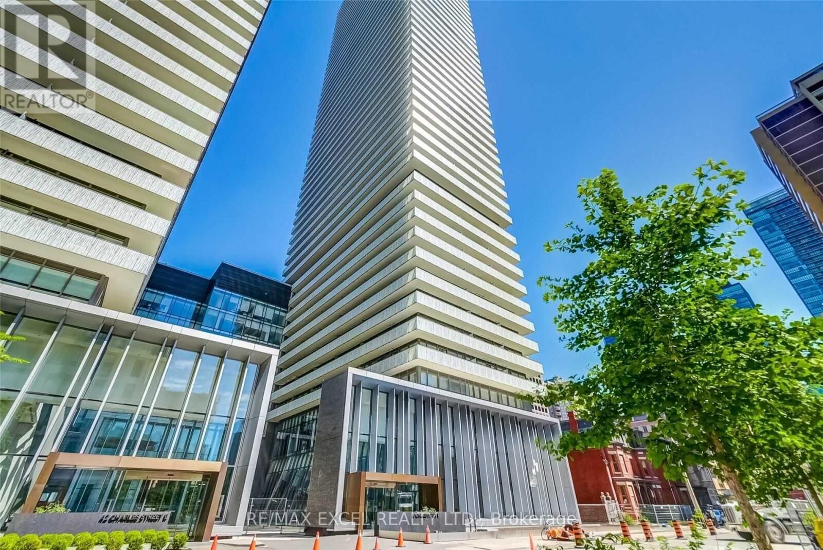 Property Photo:  50 Charles Street South 3404  ON M4Y 1T4 
