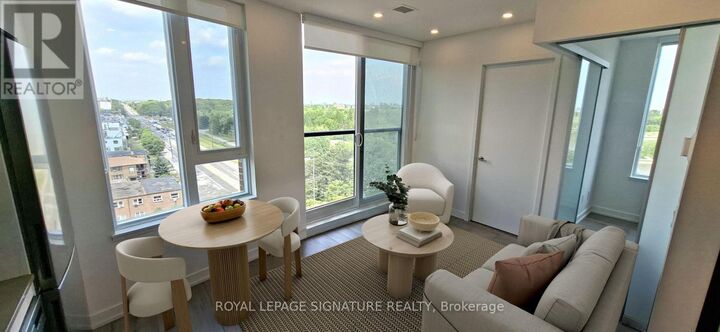 Property Photo: 3100 Keele Street 905 ON M3M 0E1