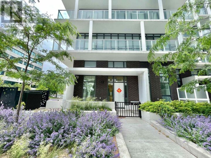Property Photo:  180 Fairview Maill Drive 103  ON M2J 0G4 