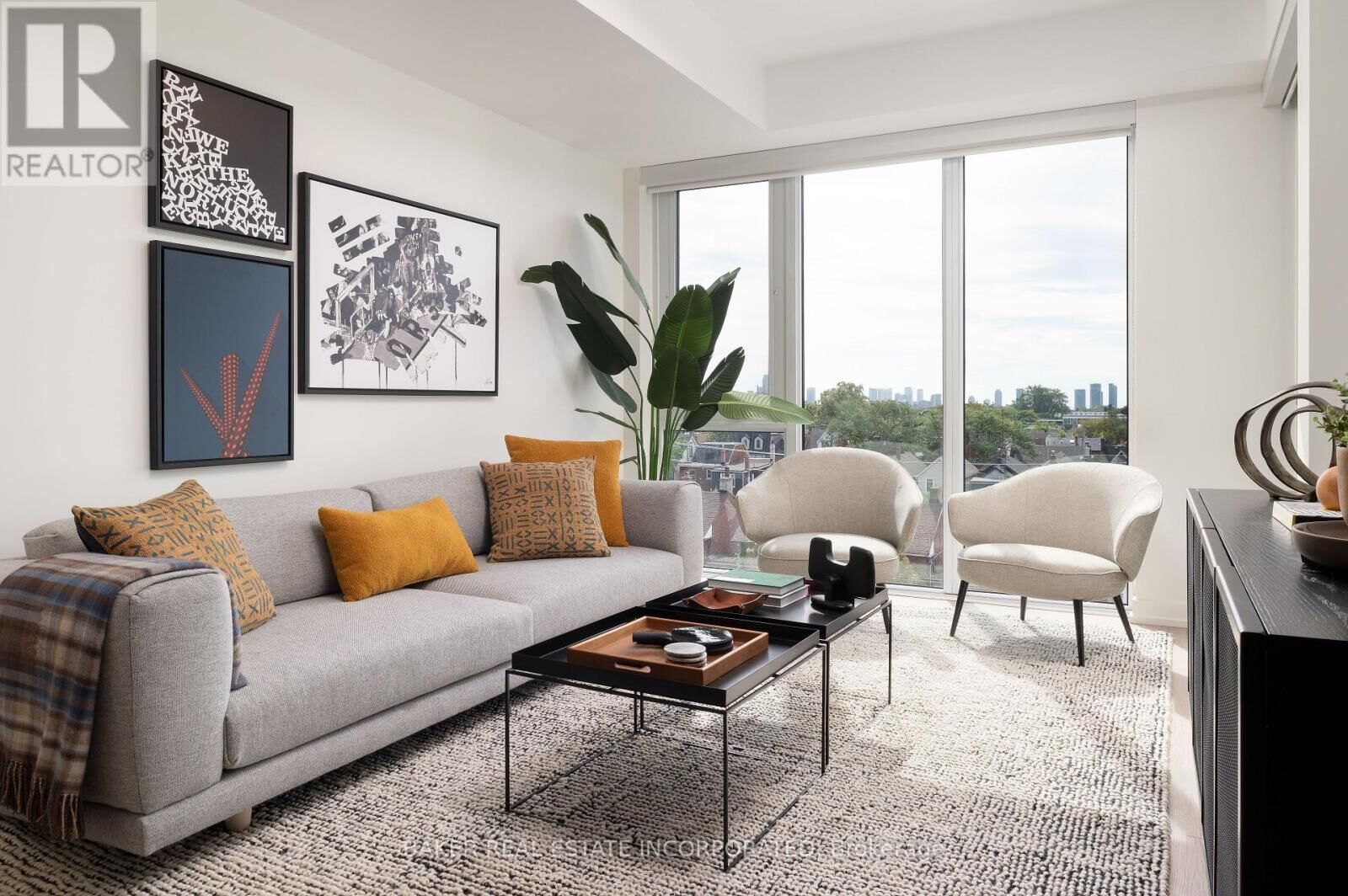 Property Photo:  740 Dupont Street 707  ON M6G 0A9 