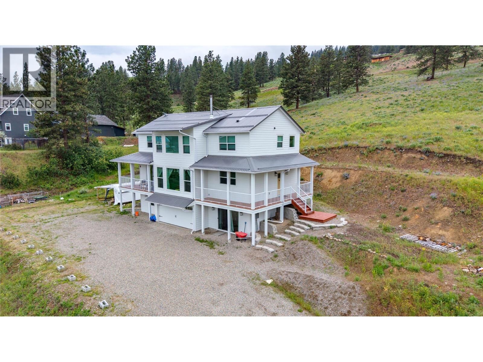 Property Photo: 318 Hidden Valley Road BC V0X 1W0