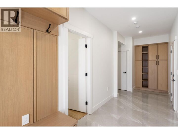 Property Photo: 3754 Astoria Drive BC V4T 0B1