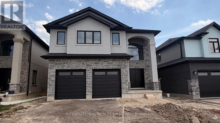 Property Photo:  891 Darnley Boulevard  ON N6M 0L9 
