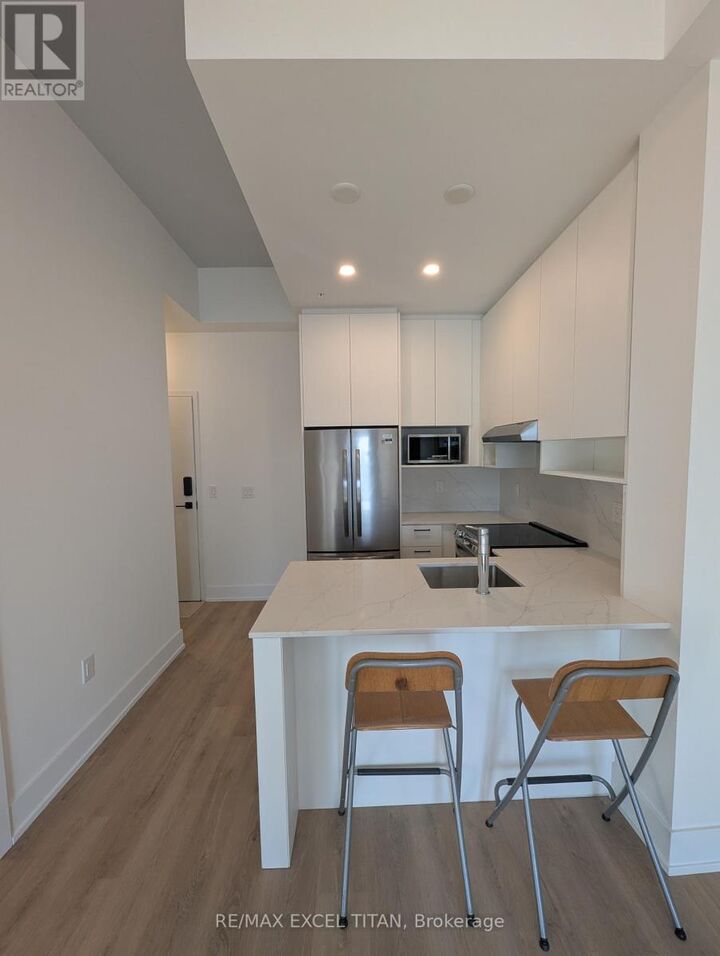 Property Photo:  206 King Street West 405  ON L8P 1A5 