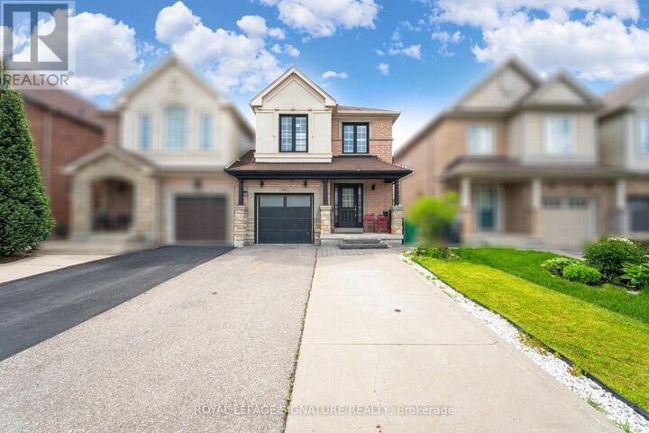 Property Photo:  66 Lightcatcher Circle  ON L6P 3P5 