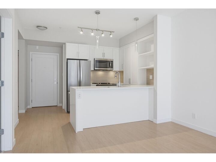 Property Photo: 20211 66 Avenue E305 BC V2Y 0L4