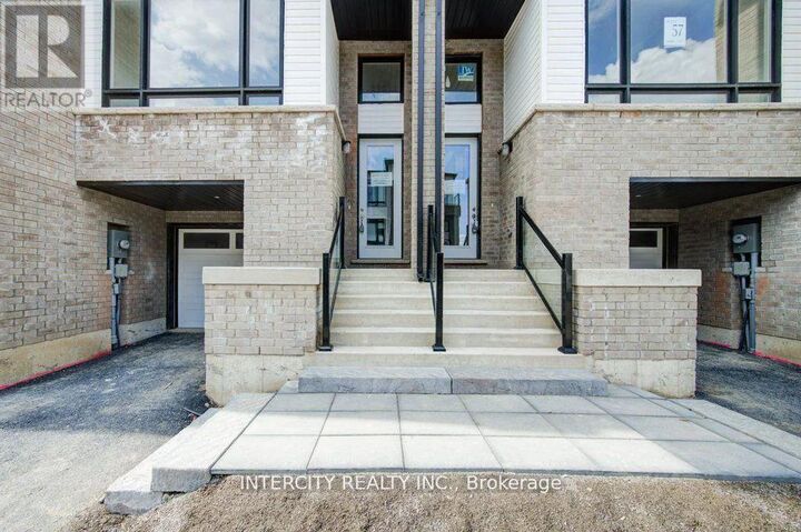 Property Photo: 78 Sidney Rose Common North ON L2T 0B3