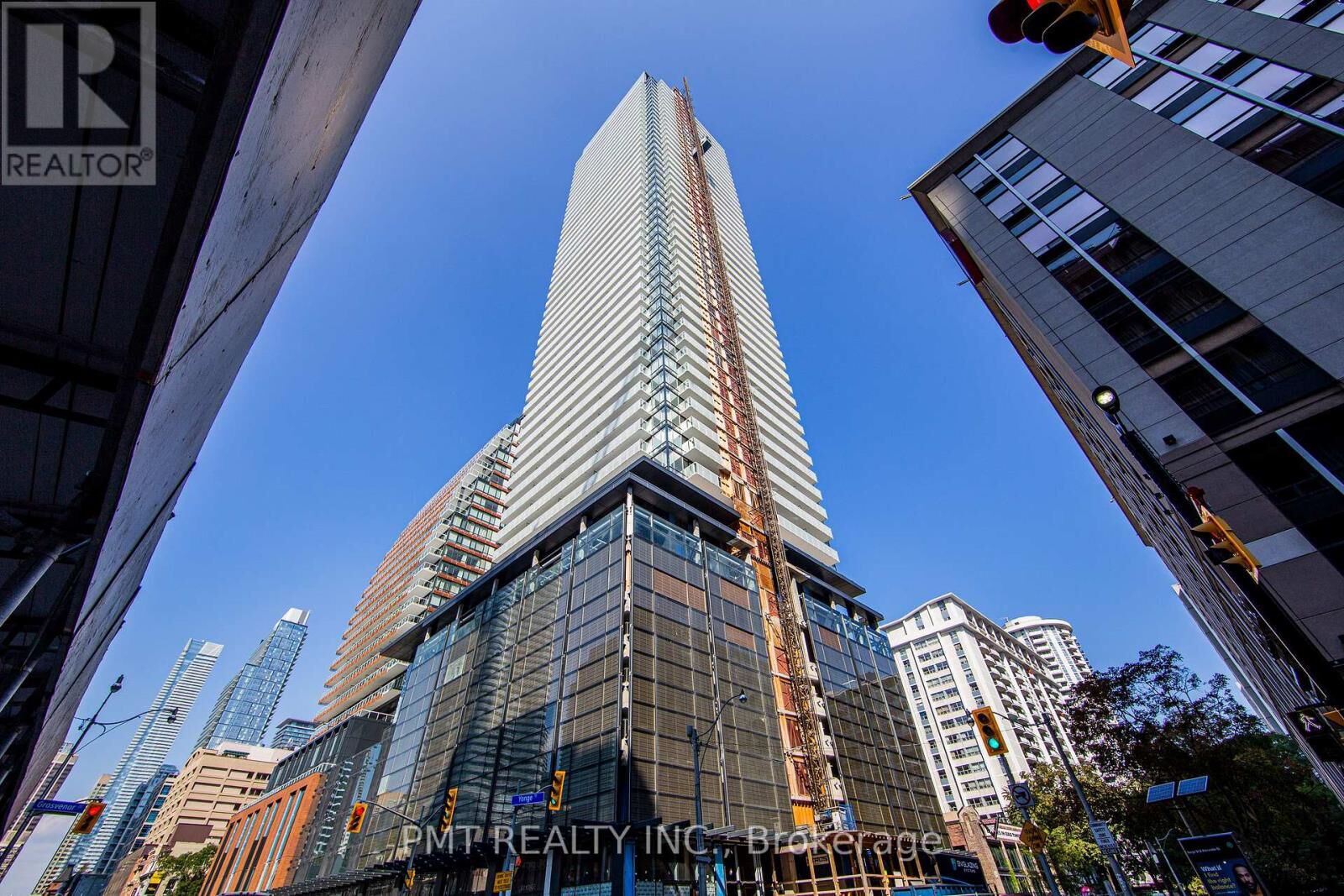 Property Photo:  501 Yonge Street 2901  ON M4Y 0G8 