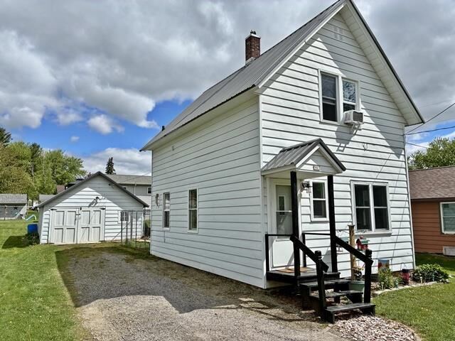 Property Photo: 903 Western Street WI 54449