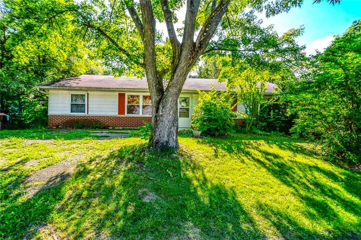 Property Photo: 912 Greenheart Drive OH 45344