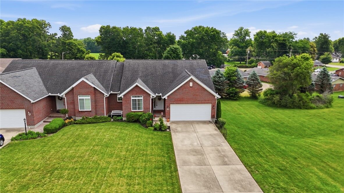 Property Photo:  36 Broadhill Place  OH 45327 