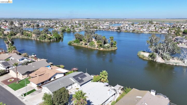 Property Photo:  1264 Beach Ct  CA 94505 