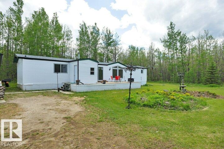 Property Photo: 453041 Hwy 771 73 AB T0C 2V0