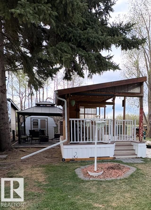 Property Photo:  32 12036 Township Road 422  AB T0C 2J0 
