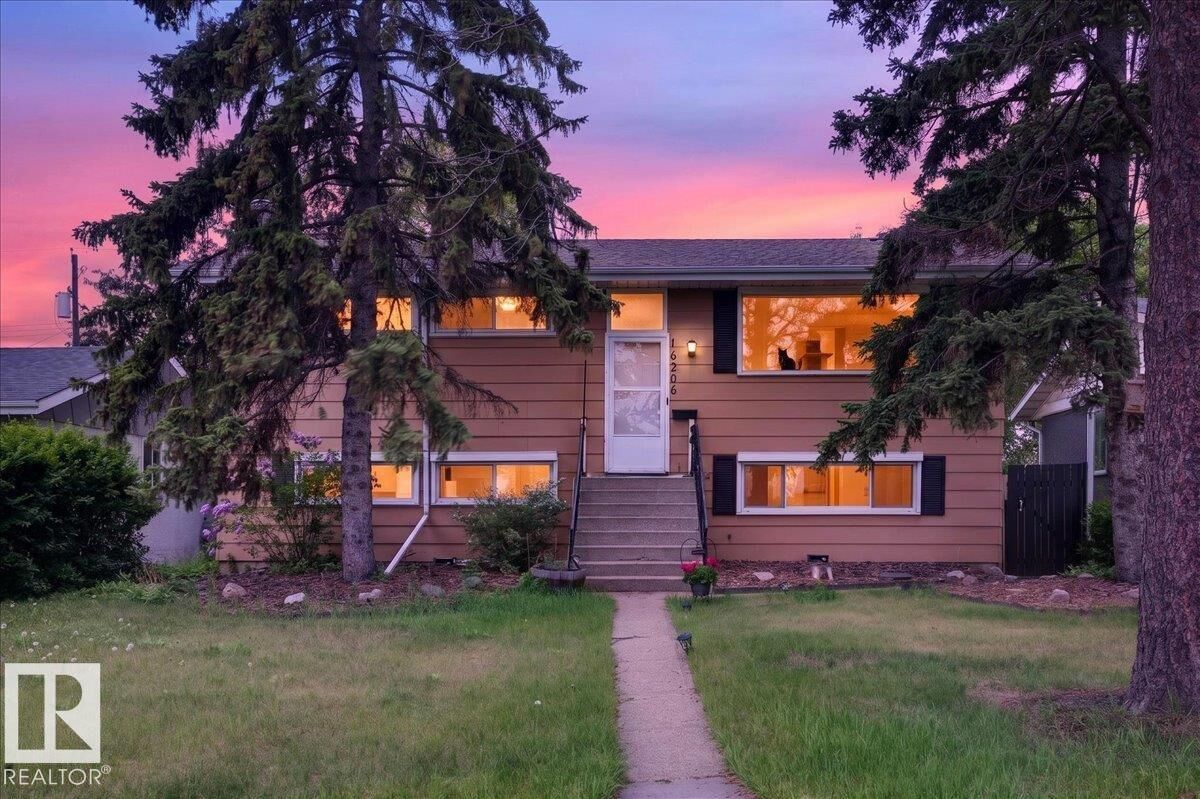 Property Photo: 16206 79A Avenue NW AB T5R 3J1