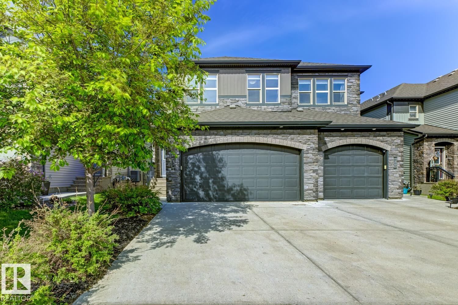 Property Photo: 37 Greenbury Manor AB T7X 0M1