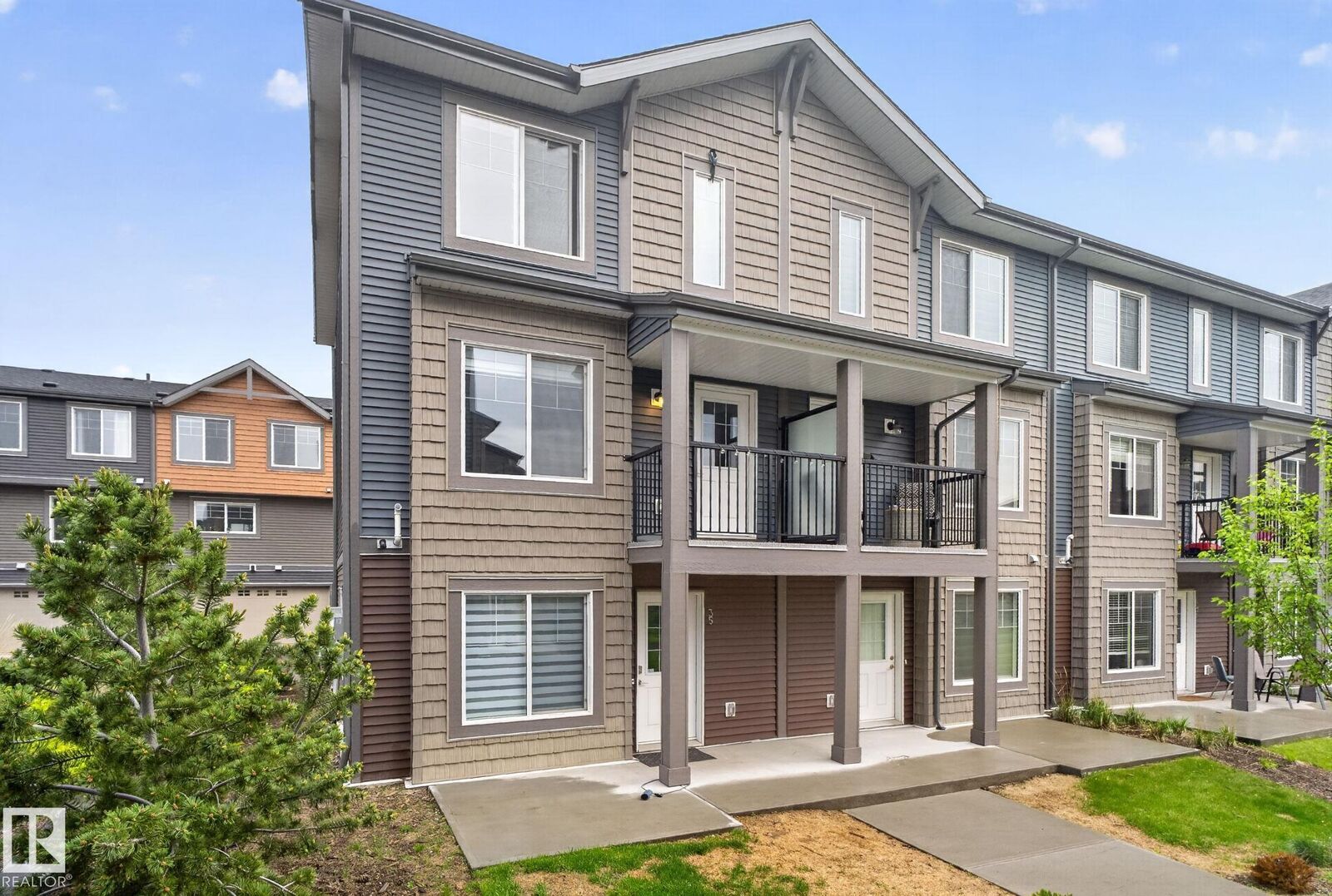 Property Photo:  3025 151 Avenue NW 35  AB T5Y 3W4 
