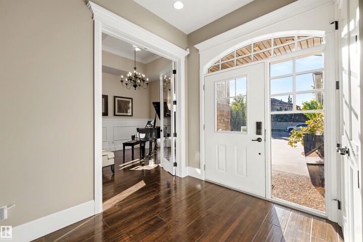 Property Photo: 2516 Cameron Ravine Landing Landing NW AB T6M 0L3