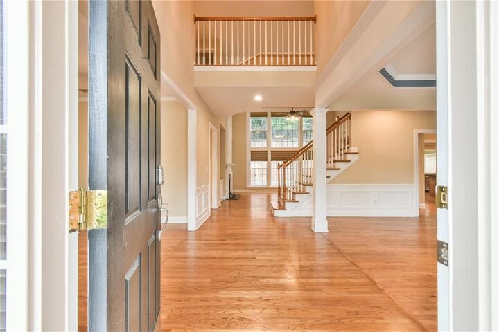 Property Photo: 5155 Harbury Lane GA 30024