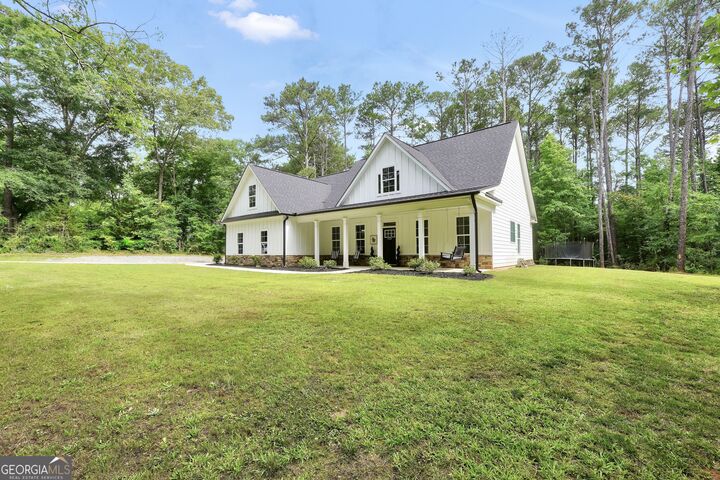 Property Photo: 1577 Stark Road GA 30233