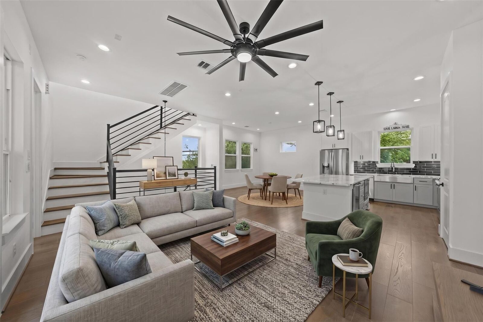 Property Photo:  3901 Hare Street  TX 77020 