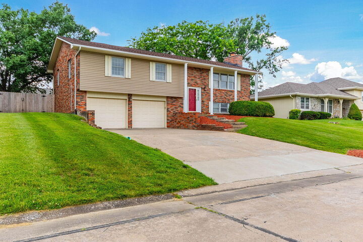 Property Photo: 1722 Beacon Street MO 65265