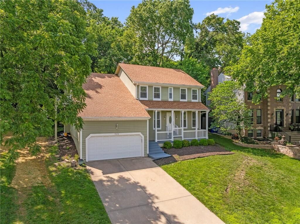 Property Photo: 7618 Constance Street KS 66216