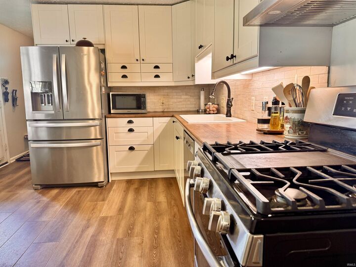 Property Photo:  3592 W State Rd. 66  IN 47635 
