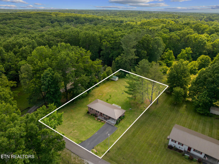Property Photo:  156 Pace Ave  TN 38555 
