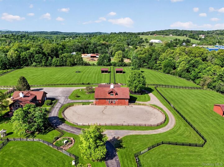 Property Photo:  165 Hasbrouck Road  NY 10924 