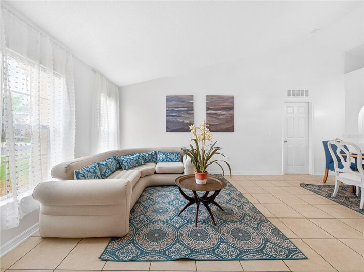 Property Photo:  2589 Hunley Loop  FL 34743 