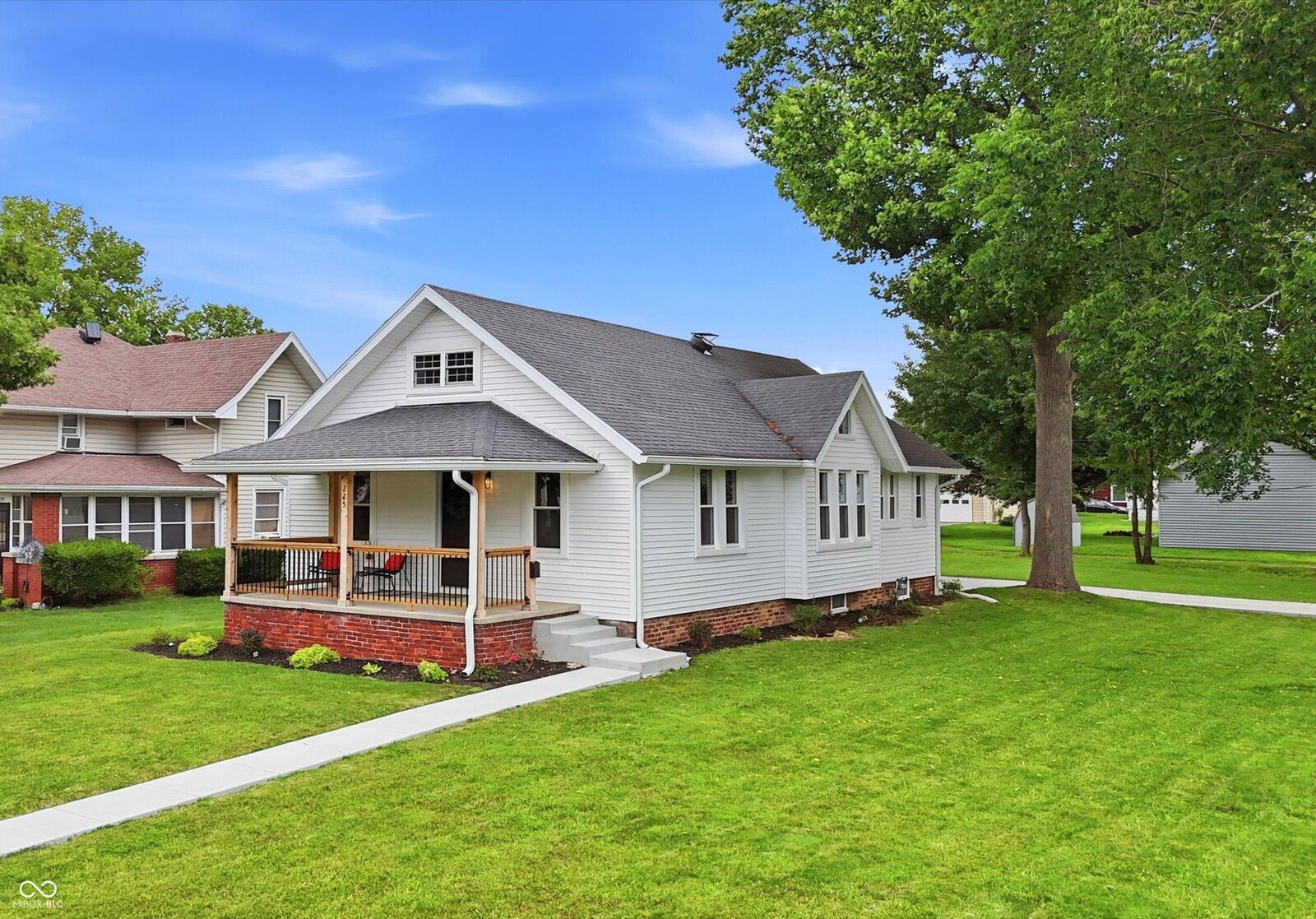 Property Photo:  225 Green Street  IN 46072 