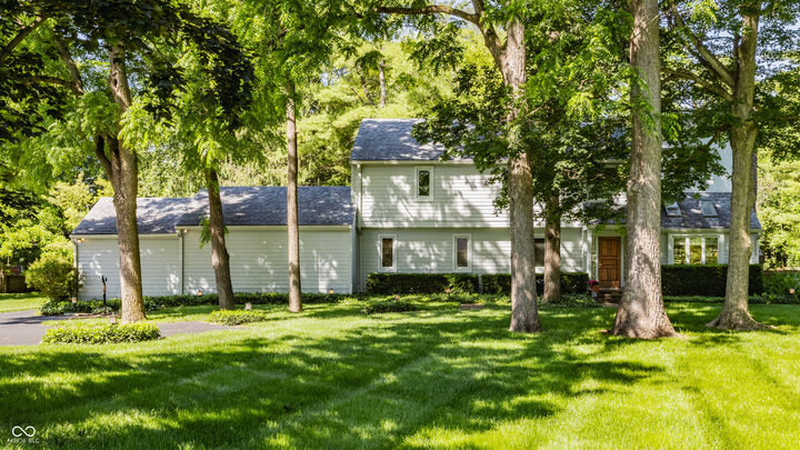 Property Photo: 4865 Briarwood Court IN 46033