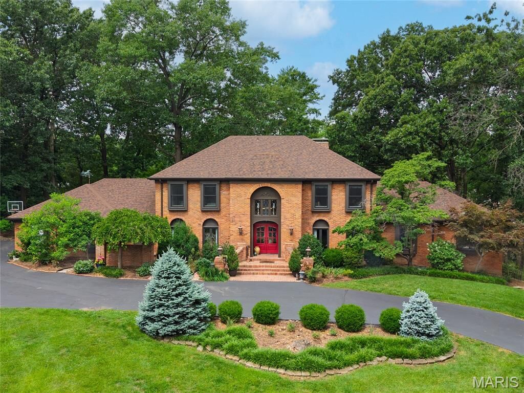 Property Photo:  265 South Graeser Road  MO 63141 