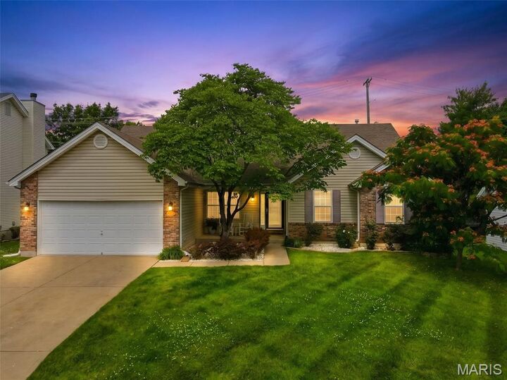 Property Photo:  1917 Williamstown Drive  MO 63376 