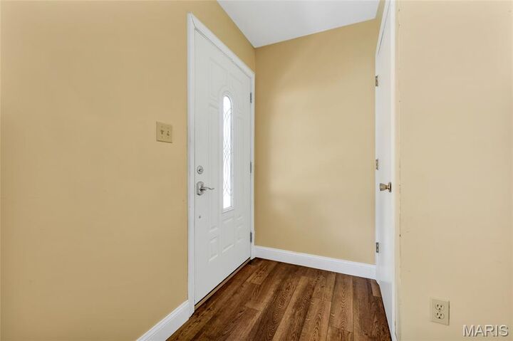 Property Photo:  835 Westrun Drive  MO 63021 