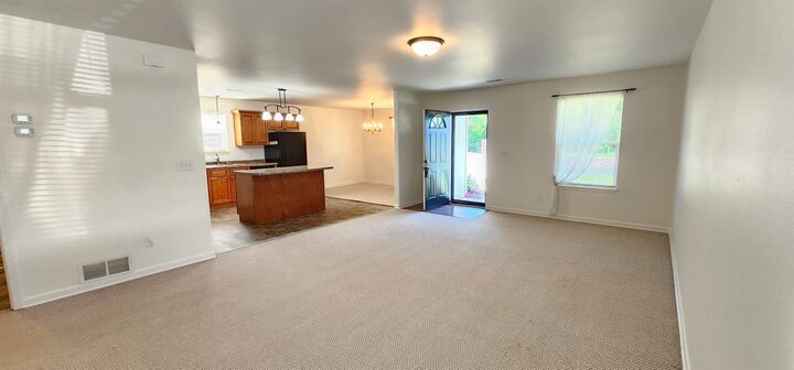 Property Photo:  1506 4th Ave NW  ND 58703 