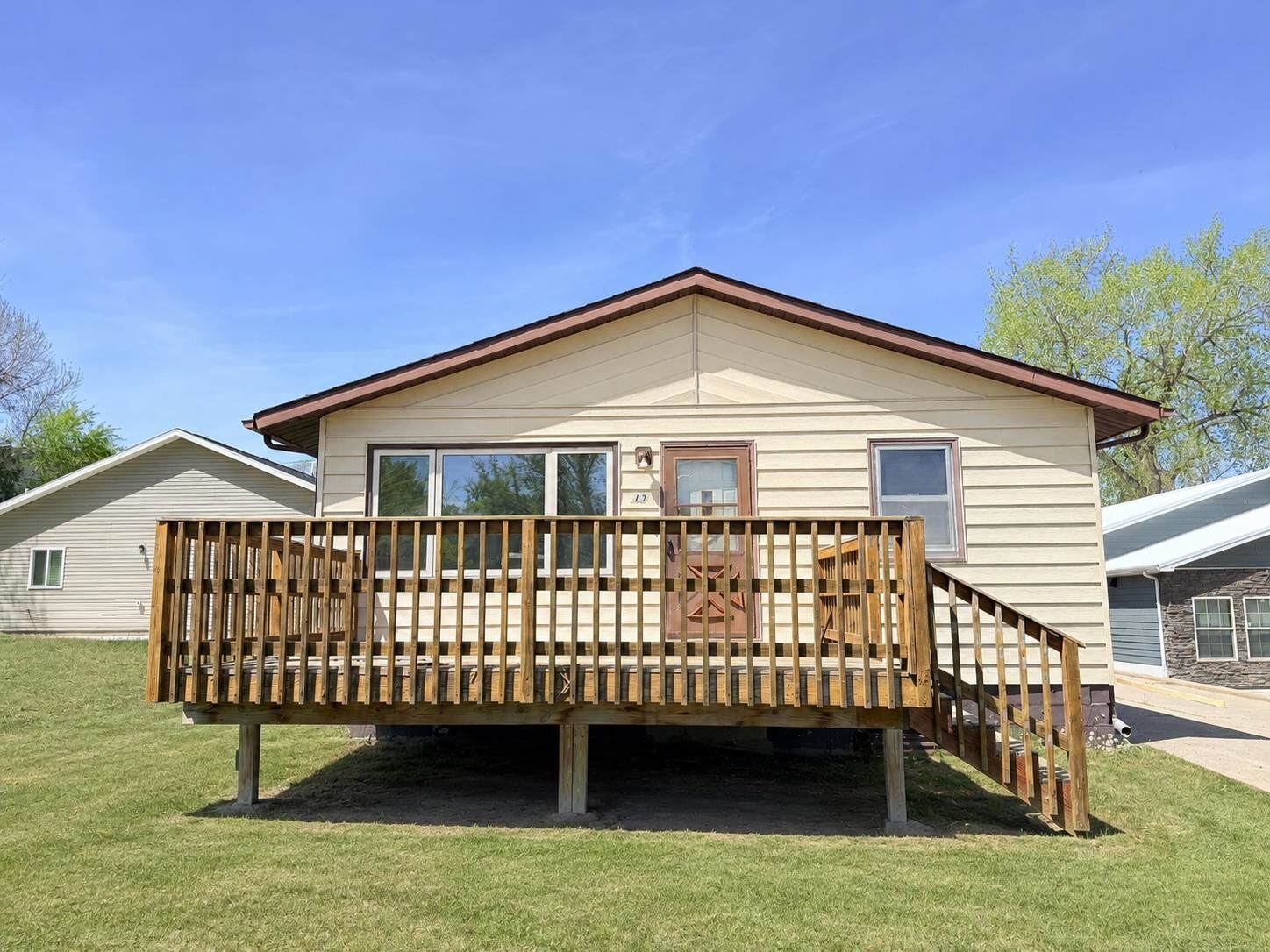 Property Photo:  17 2nd Ave  ND 58722 