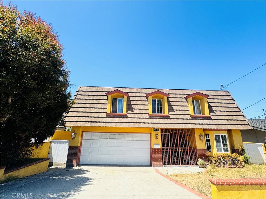Property Photo:  2329 W 227th  CA 90501 