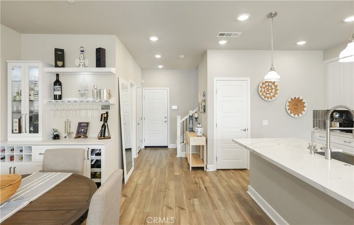 Property Photo:  19239 Tideline Court  CA 92648 