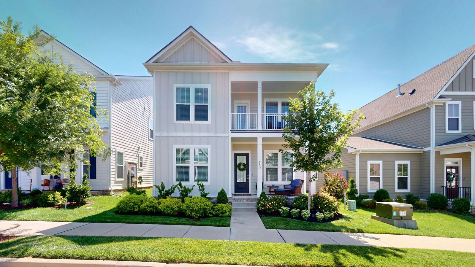 Property Photo:  2037 Kirkwall Dr  TN 37135 
