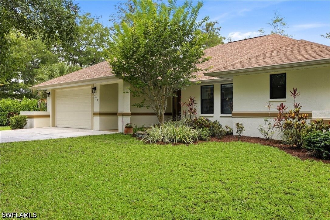 Property Photo: 5231 Hickory Wood Drive FL 34119