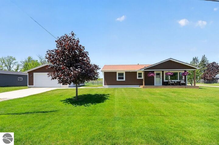 Property Photo:  2012 Green Drive  MI 48703 