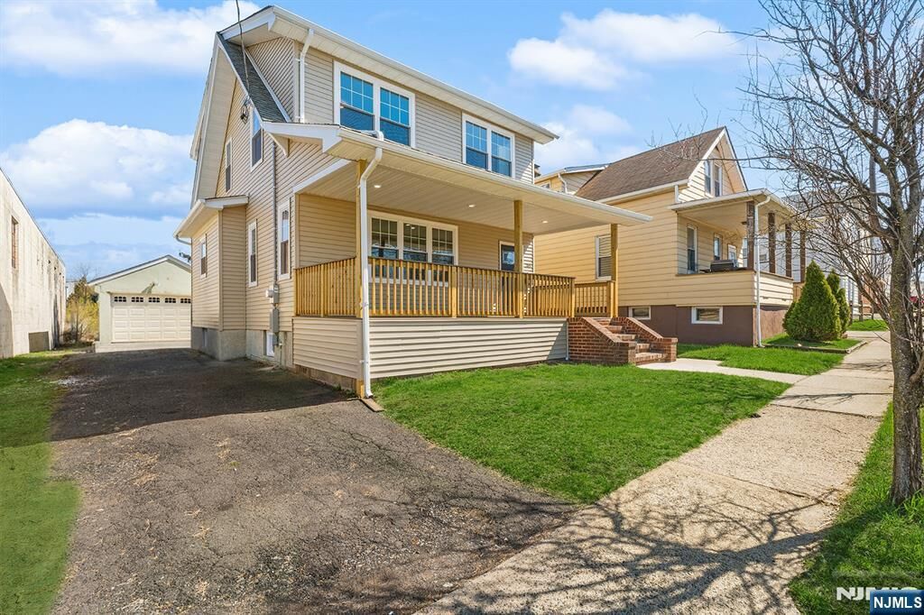 Property Photo:  255 Garibaldi Avenue  NJ 07644 