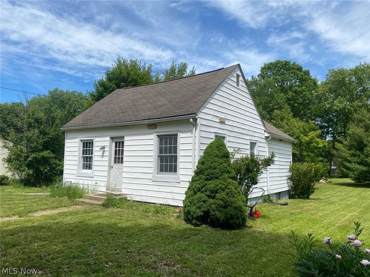 Property Photo: 4111 Pardee Road OH 44224
